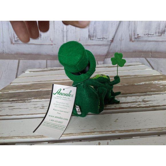 Annalee Proud To Be Green Frogs St Patrick’s Day I - Picture 3 of 6